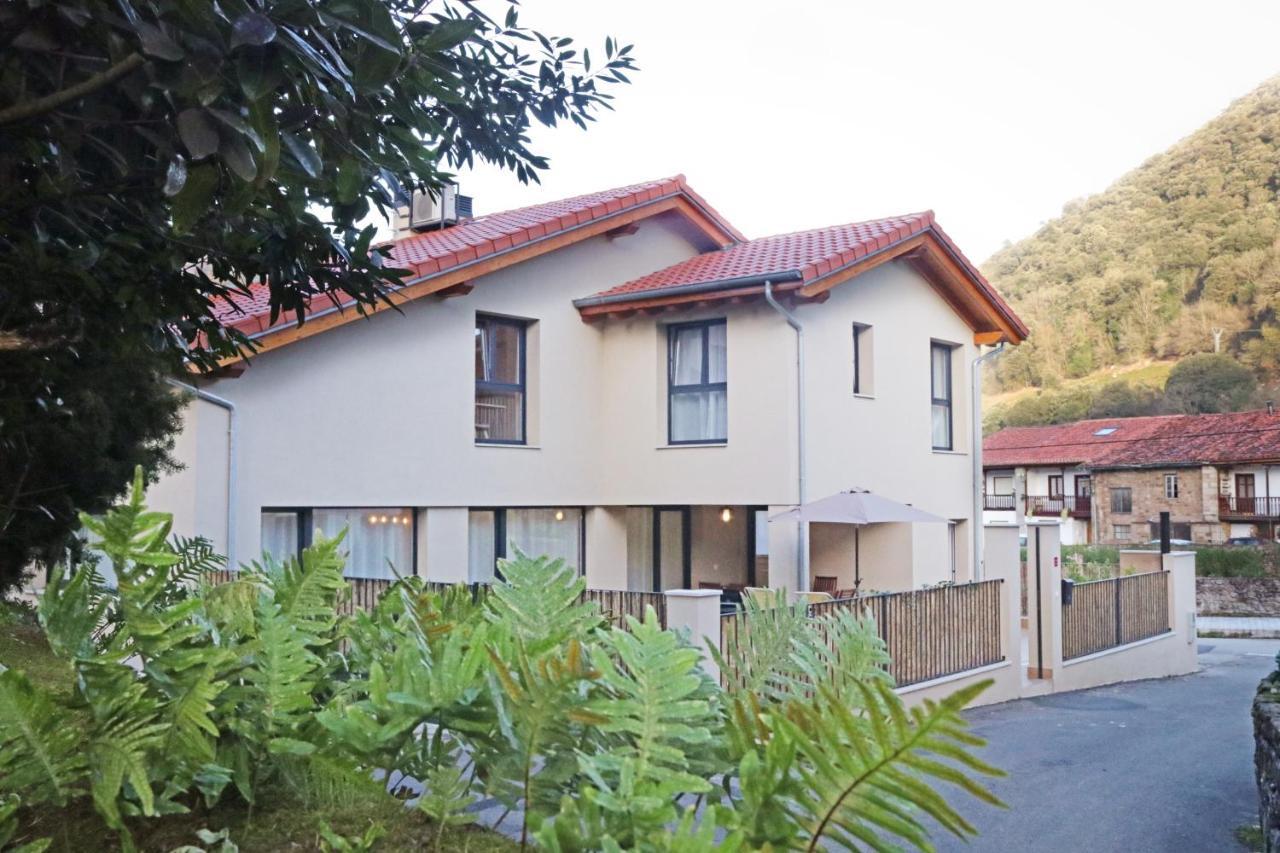 Casa Anida En Hualle Valdaliga 外观 照片
